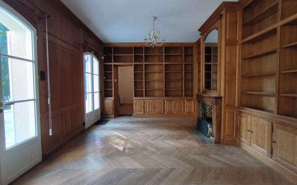 Maison à louer    6 pièces •  Soisy-sur-Seine