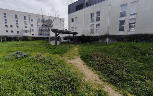 Appartement à vendre    3 pièces • 63,90 m2 Billère