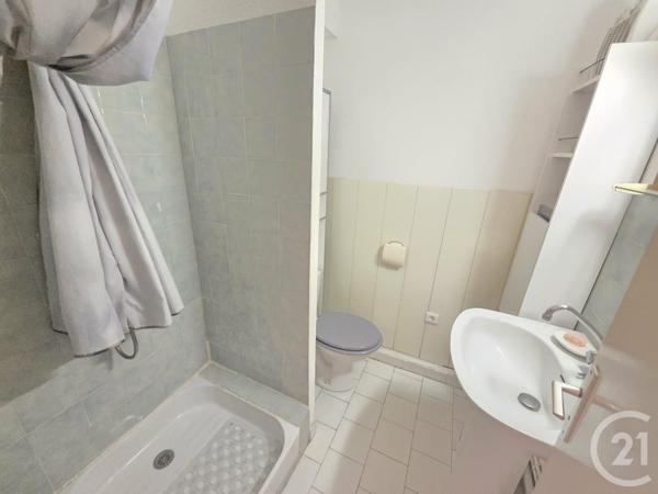 Appartement F1 à vendre  1 pièce - 25,50 m2 HYERES - 83