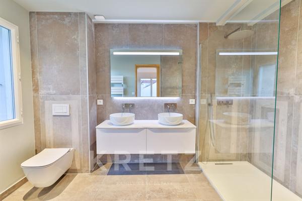 Maison polyvalente : 4 chambres, jardin, espace pro et sous-sol aménagé