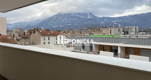 Location Appartement 3 pièces 63.62 m² - Grenoble 38000