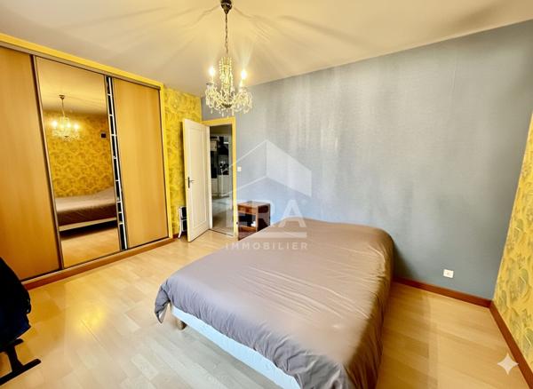 Maison familiale de 213m2 Chambray-les-tours