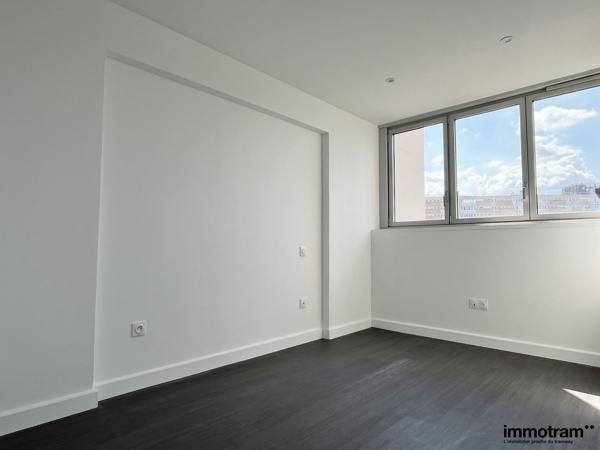Vente Appartement 100m 2 - 4 chambre(s) - Roubaix, Roubaix Eurotéléport • Réf. VA26305