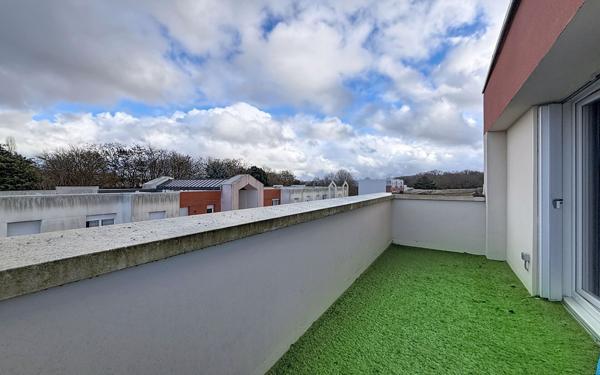 Appartement à vendre    4 pièces • 77,90 m2 Guyancourt