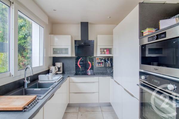 Maison à vendre  6 pièces - 130,97 m2 ST PRIX - 95