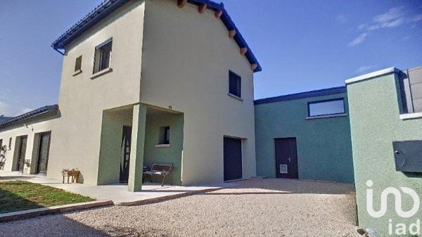 Maison à vendre 6 pièces 135 m² Tournon-sur-Rhône