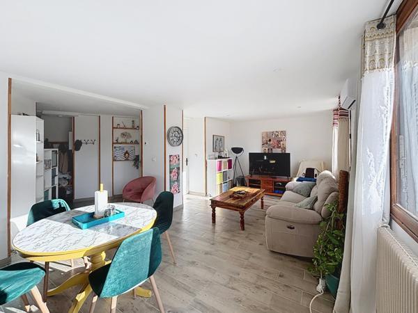 Appartement 78m2 avec grande terrasse, garage et cave