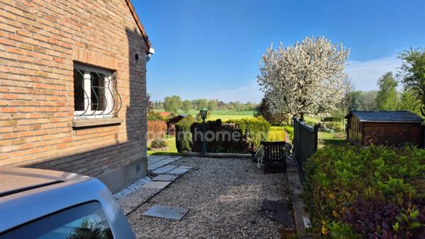 Maison semi individuelle 4 chambres sur 758m2