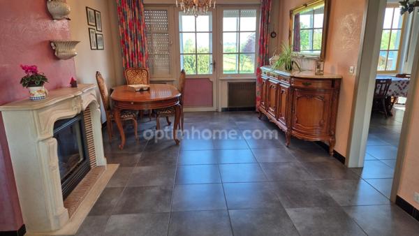 Maison semi individuelle 4 chambres sur 758m2