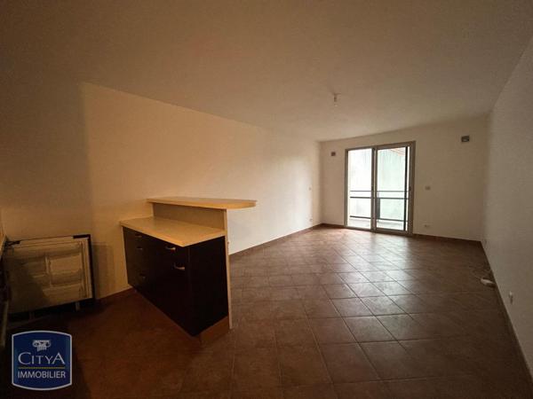 Appartement à louer 1 pièce 30.42m² Joinville-le-Pont (94340)