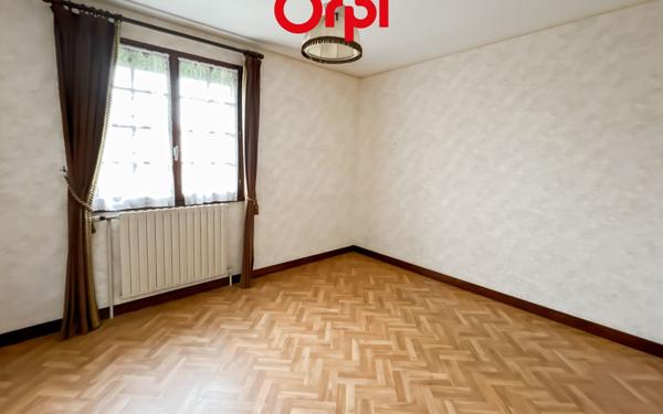 Maison à vendre    6 pièces •  La Ferté-Bernard