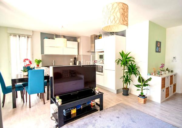 Marseille 9ème/ Appartement 4 pièces/ Terrasse