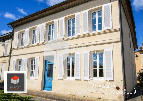 SAINT ANDRE DE CUBZAC - Immeuble Professionnel/ Bureaux - 254 m2 habitables - 9 pièces