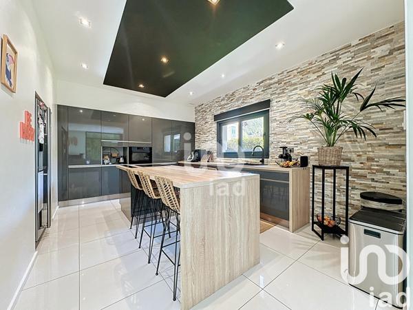 Maison à vendre 7 pièces 198 m² Faverges-Seythenex