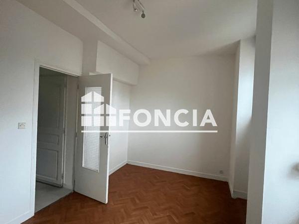 Location Appartement 2 pièces 32.45 m² - Tinchebray-bocage 61800