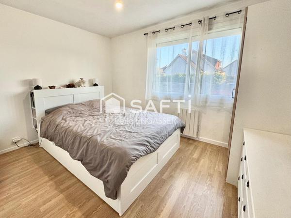 Maison familiale - 4 chambres -Sous sol total - 15 min Houdan