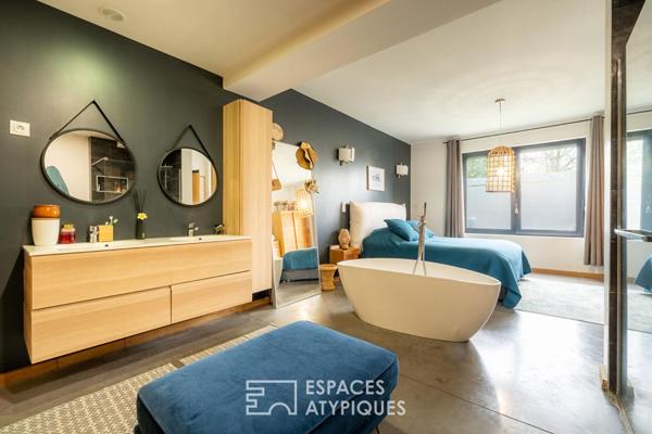 Maison contemporaine au coeur d’une ancienne menuiserie