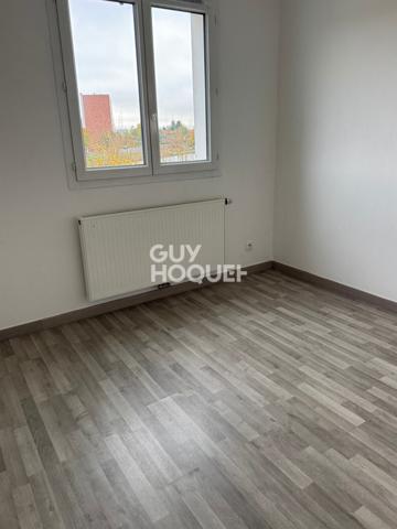 APPARTEMENT À LOUER DE 3 PIÈCES DE 57,00 M²