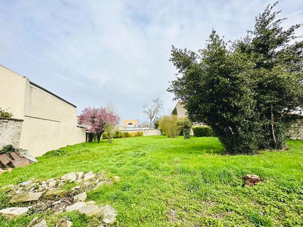 MAISON CONFLANS STE HONORINE - 5 PIÈCES - 130m² €326 000 ** - Référence 7295