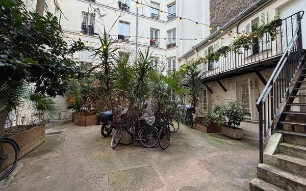 Appartement à vendre    2 pièces • 32,05 m2 Paris 18