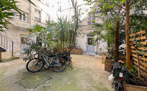 Appartement à vendre    2 pièces • 32,05 m2 Paris 18