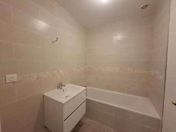 Coulommiers (77120) Maison T6 de 96 m² terrain 585 m² à LA FERTE-GAUCHER 77320