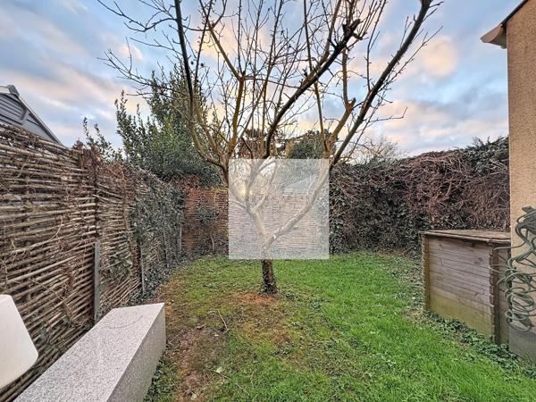 2 pièces avec jardin, garage aménagé et pièce en plus – Idéal premier achat