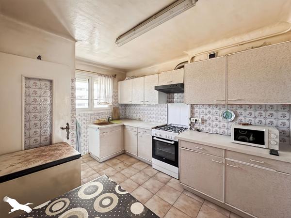 Appartement à vendre 138 000 € Marseille 11 3 p 58,1 m² DPE E