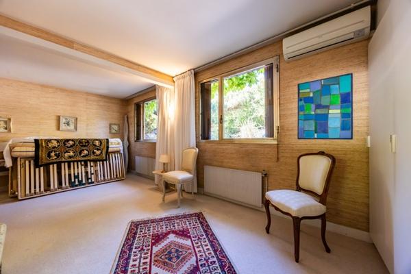 Maison à vendre 598 500 € Mérignac 7 p 227 m² DPE E