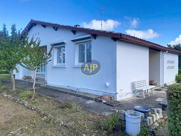 Vente maison Hourtin : 254 880 € - AJP Hourtin Immobilier