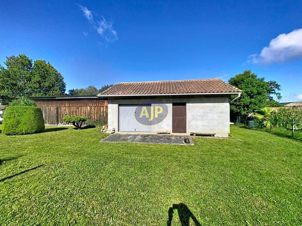 Vente maison Hourtin : 254 880 € - AJP Hourtin Immobilier