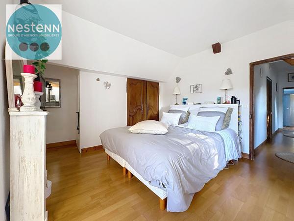 Maison à vendre à Saint Denis de l'Hôtel - 5 pièces, 144 m²