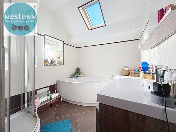 Maison à vendre à Saint Denis de l'Hôtel - 5 pièces, 144 m²