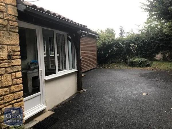 Maison à louer 4 pièces 87.99m² Sarlat-la-Canéda (24200)