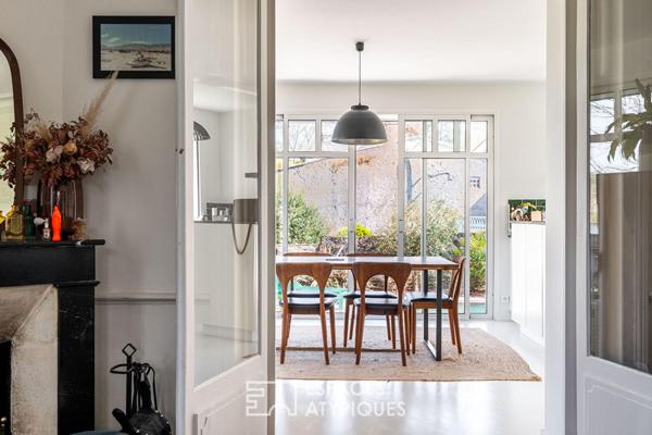 Maison iconique de Vertou bâtie en 1894 et sa pleine vue Sèvre