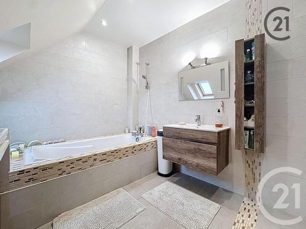 Maison à vendre  6 pièces - 128 m2 ST ANDRE LES VERGERS - 10