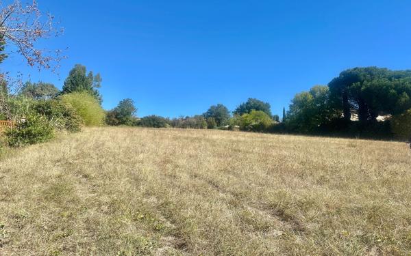 Terrain à vendre