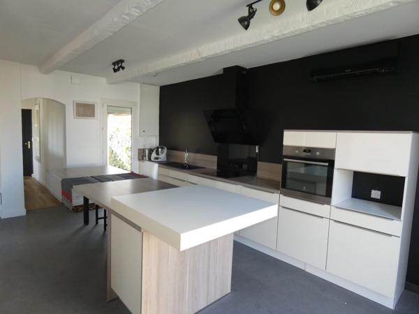 À vendre - Maison individuelle, 4 pièces située à Mont-de-Marsan (40000)