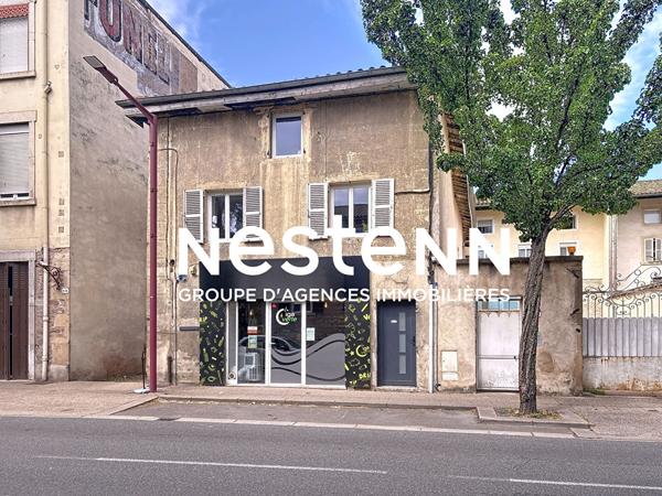 A vendre : IDEAL INVESTISSEUR ! Immeuble avec local commercial et appartement T2 loués - 71680 CRECHES SUR SAONE (71680)