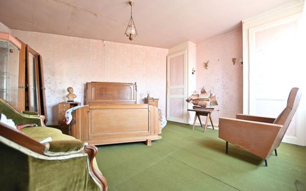 Maison à vendre    7 pièces •  Crécy-en-Ponthieu