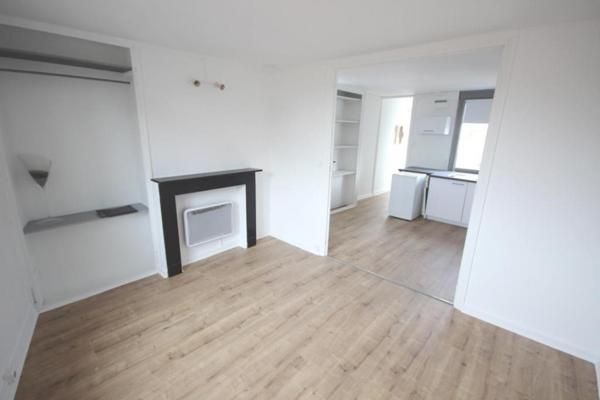 A LOUER : T1 à LILLE • rue Princesse - Vieux Lille • 555 € CC • Réf. 196-001