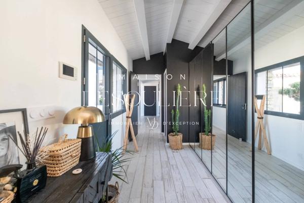 Luxueuse villa à vendre à Rivedoux-Plage