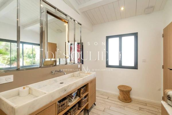 Luxueuse villa à vendre à Rivedoux-Plage