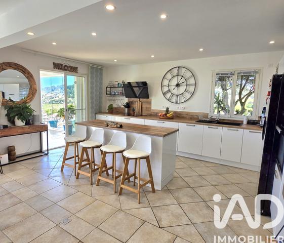 Maison à vendre 7 pièces 163 m² Le Beausset