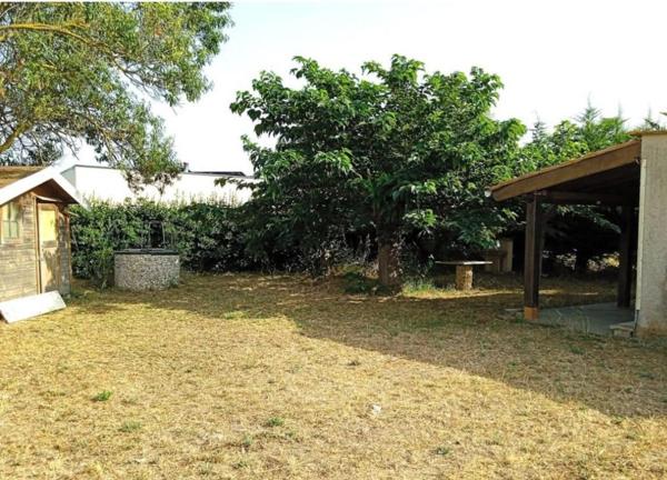 Terrain à vendre à Serignan-780m2-viabilisé-A batir-Proche mer