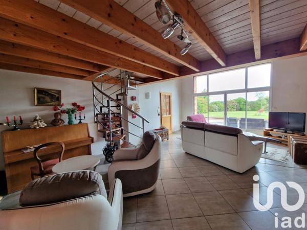 Maison à vendre 10 pièces 360 m² Grosbreuil