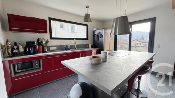 Maison à vendre  5 pièces - 113,08 m2 LA ROCHE DES ARNAUDS - 05