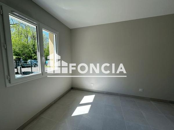 Location Maison 4 pièces 93.41 m² - LIEU DIT LE VILLAGE Vienne 38200