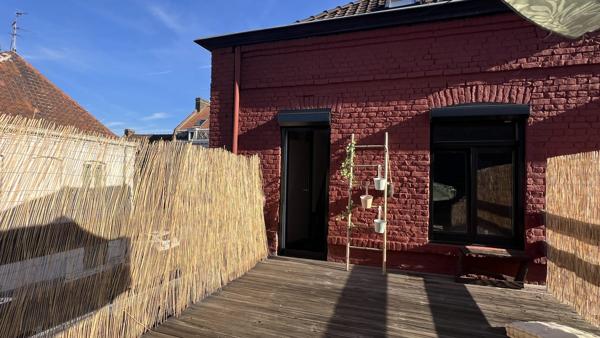 Maison coup de coeur, idéalement située, au calme, au pied du tram et des commerces