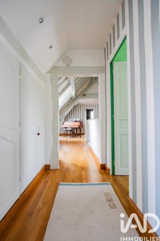 Maison à vendre 9 pièces 220 m² Le Perray-en-Yvelines